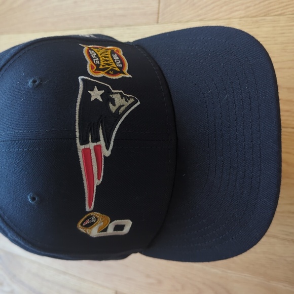 NewEra. New England Patriots 6x Super Bowl Champions. Size 7 3/8. - Picture 3 of 8